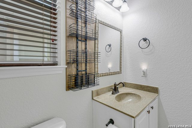 Image 19 of 45 For 125 Brook Shire