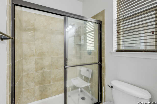 Image 20 of 45 For 125 Brook Shire