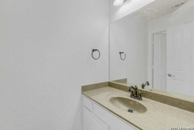 Image 33 of 45 For 125 Brook Shire