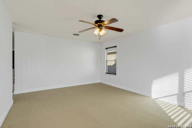 Image 36 of 45 For 125 Brook Shire