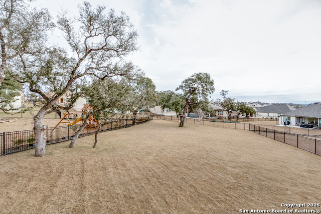 Image 25 of 25 For 143 Sonrisa  