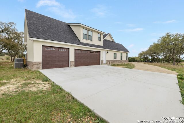 Image 3 of 35 For 1062 Lariat  