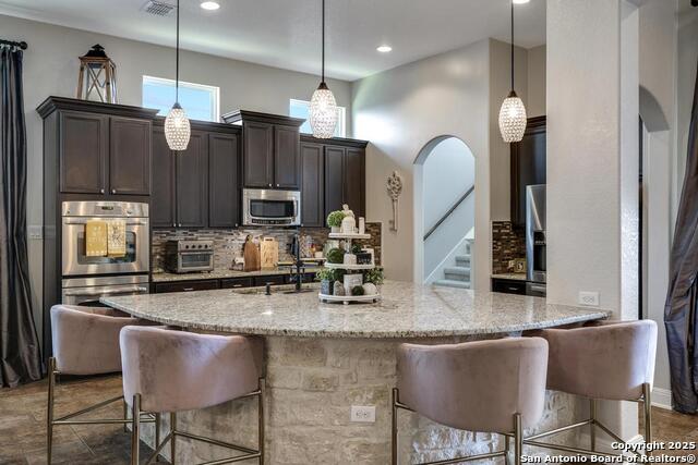 Image 10 of 34 For 13326 Windmill Trace