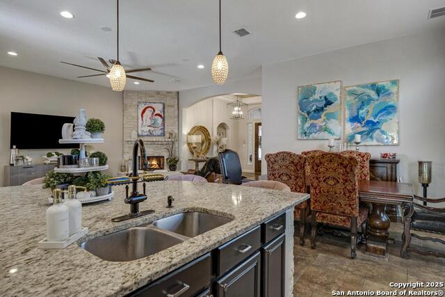 Image 14 of 34 For 13326 Windmill Trace