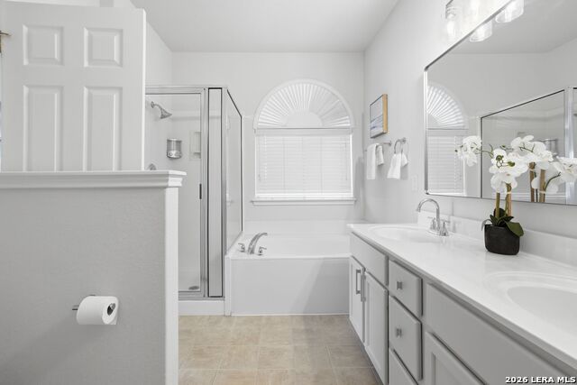 Image 20 of 32 For 530 Zapata  