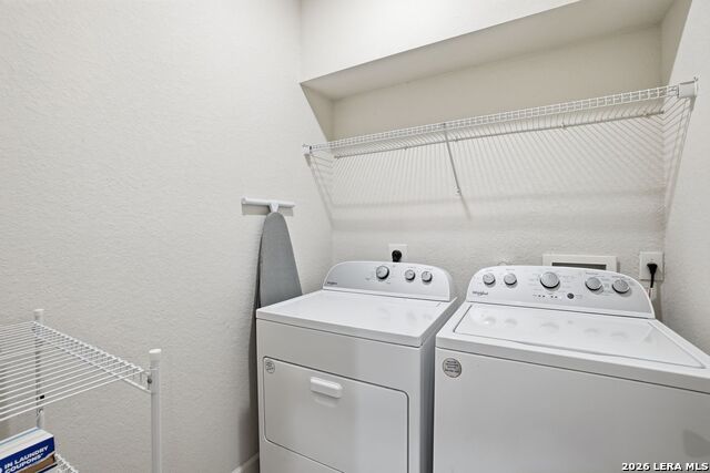 Image 25 of 32 For 530 Zapata  