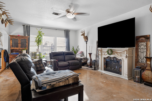 Image 12 of 35 For 2338 Baxter  