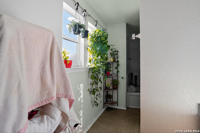 Image 20 of 35 For 2338 Baxter  