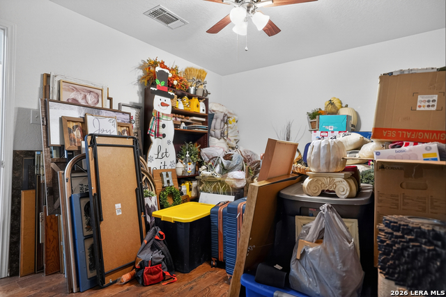 Image 25 of 35 For 2338 Baxter  