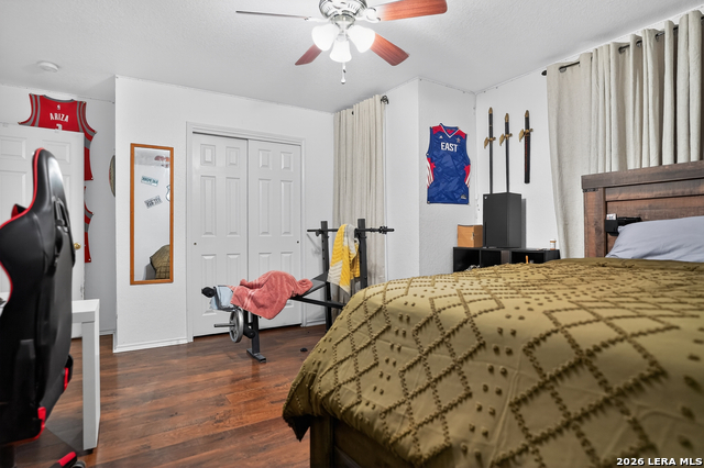 Image 27 of 35 For 2338 Baxter  