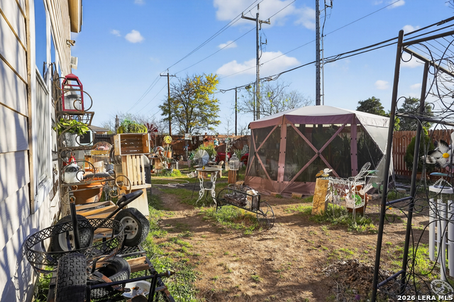 Image 34 of 35 For 2338 Baxter  