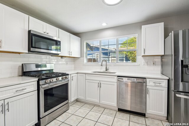 Image 15 of 46 For 1080 Ivy  