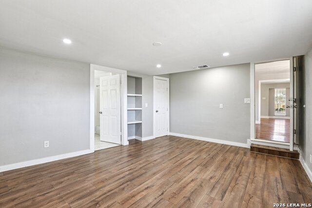 Image 29 of 46 For 1080 Ivy  