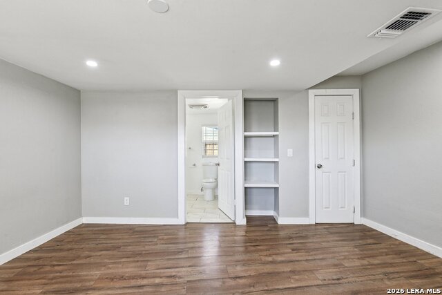 Image 32 of 46 For 1080 Ivy  