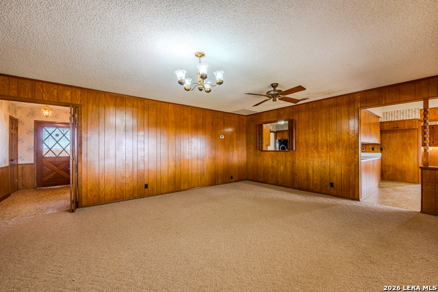 Listing photo id 11 for 3830 County Road 541