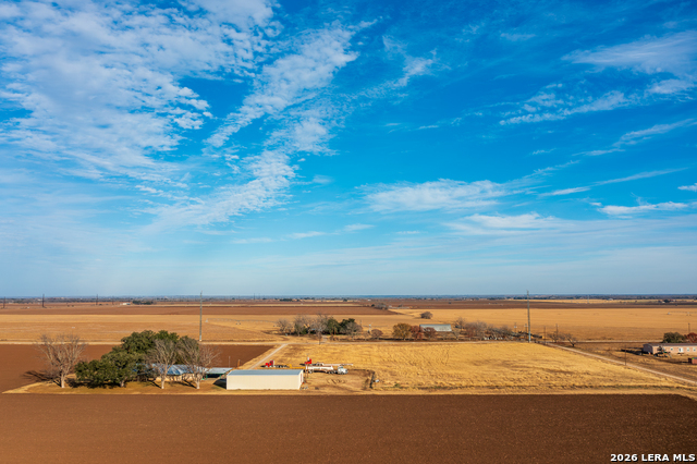 Listing photo id 20 for 3830 County Road 541