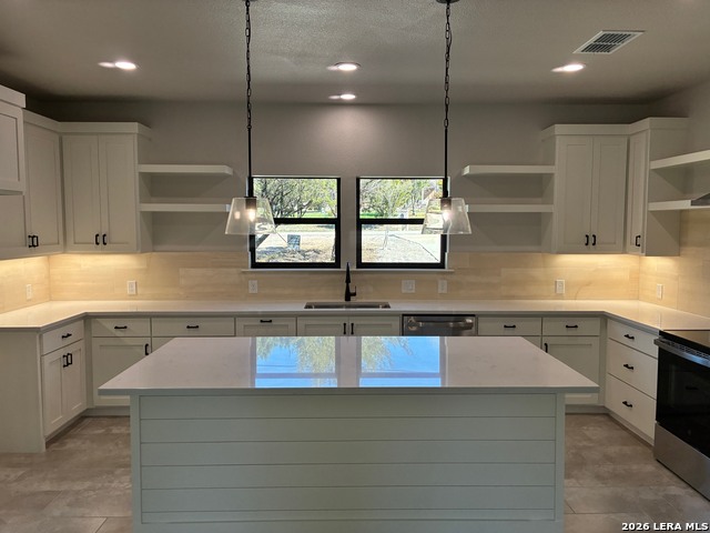 Image 4 of 28 For 1615 Rocky Ridge Loop