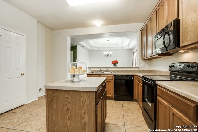 Image 10 of 42 For 6638 Old Theater