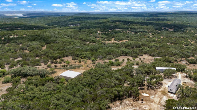 Listing photo id 10 for 916 Private Road 2532