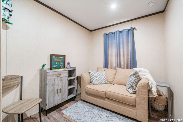 Listing photo id 18 for 916 Private Road 2532