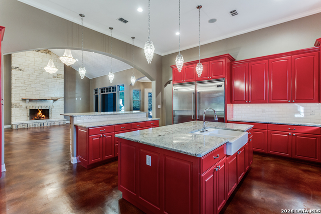 Listing photo id 11 for 419 Rodalyn Drive