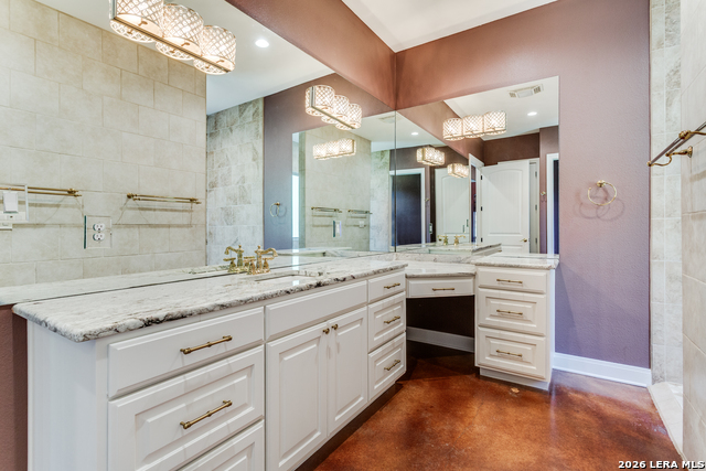 Listing photo id 16 for 419 Rodalyn Drive