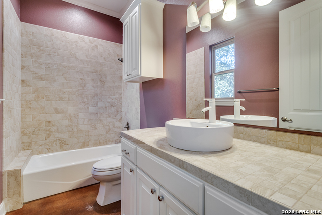 Listing photo id 25 for 419 Rodalyn Drive