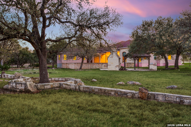 Listing photo id 32 for 419 Rodalyn Drive