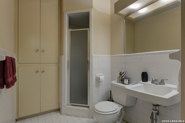 Image 20 of 32 For 619 Indigo  