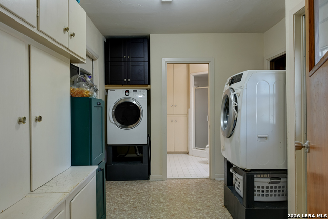 Image 22 of 32 For 619 Indigo  