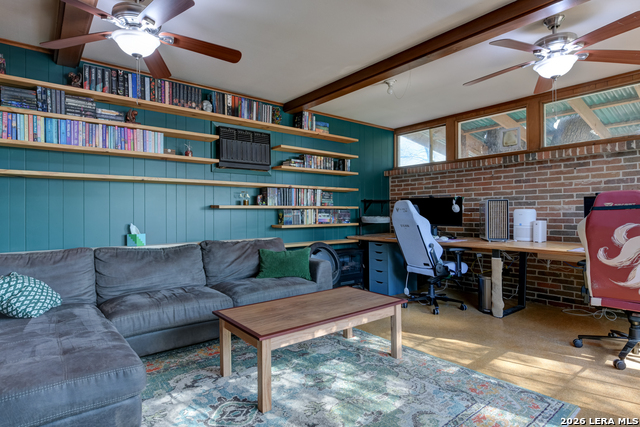 Image 25 of 32 For 619 Indigo  