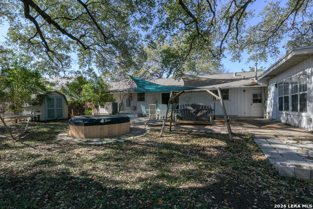 Image 28 of 32 For 619 Indigo  