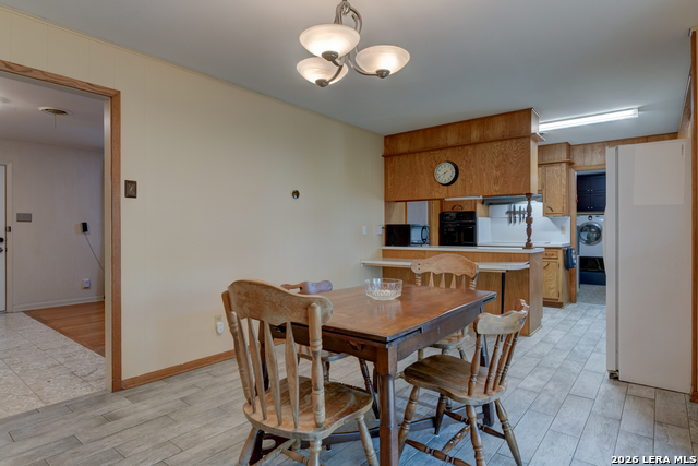 Image 6 of 32 For 619 Indigo  