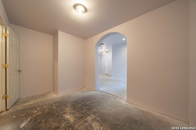 Listing photo id 12 for 5630 Seacomber