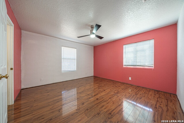 Listing photo id 20 for 5630 Seacomber