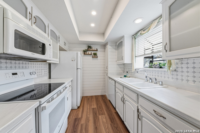 Image 11 of 18 For 11843 Braesview  2101