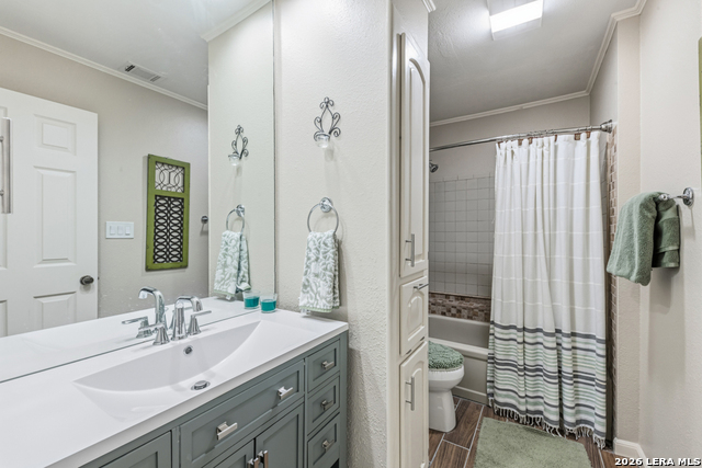 Image 15 of 18 For 11843 Braesview  2101