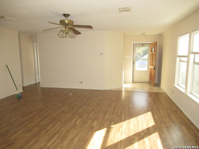 Image 7 of 14 For 6623 Meadow Dawn