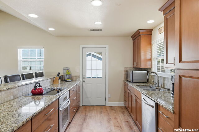 Image 18 of 50 For 2366 Colleen Drive