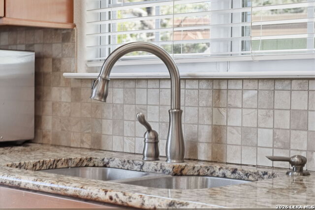 Image 19 of 50 For 2366 Colleen Drive