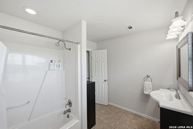 Image 40 of 50 For 2366 Colleen Drive