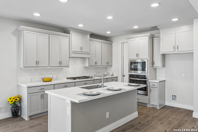 Listing photo id 8 for 63 Ricadonna