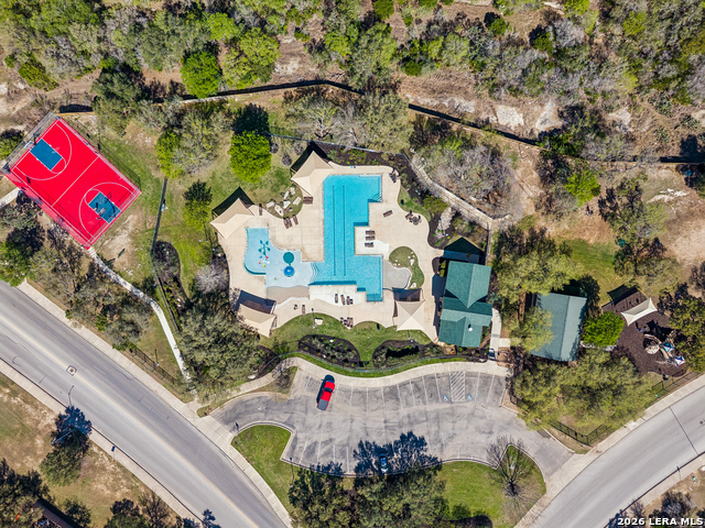 Listing photo id 32 for 63 Ricadonna