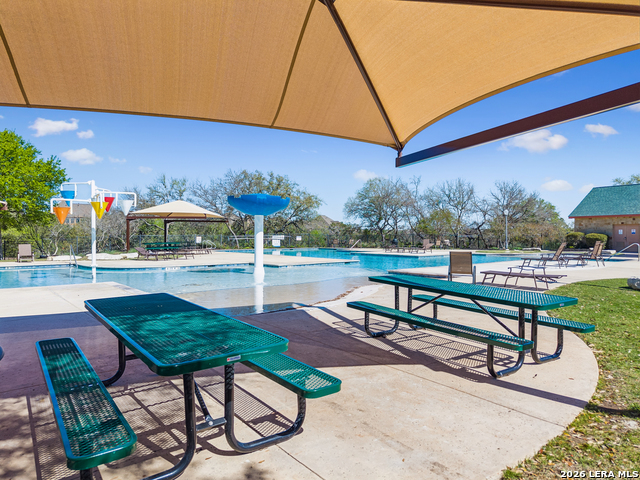 Listing photo id 38 for 63 Ricadonna