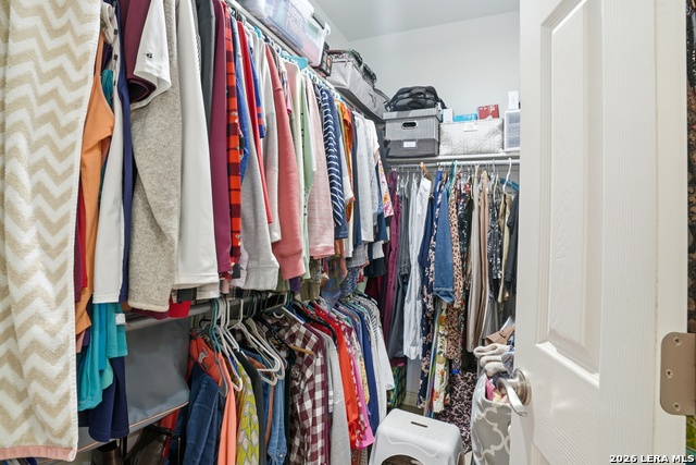 Image 24 of 50 For 293 Woodrow Center