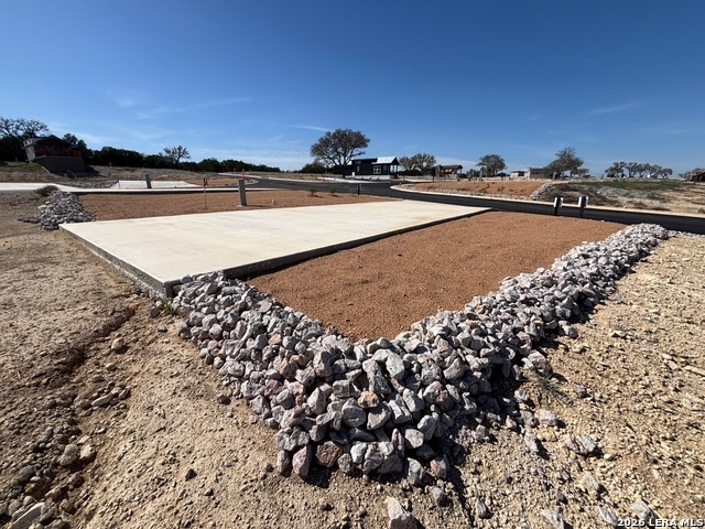 Image 3 of 27 For 5386 Ranch Road 1376 #364