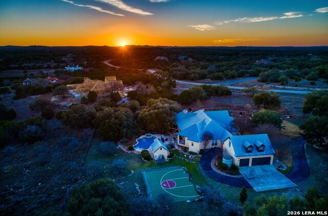 Image 21 of 58 For 1806 Cordillera Trace