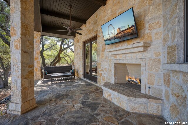 Image 23 of 58 For 1806 Cordillera Trace