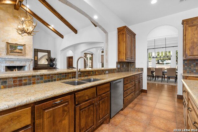 Image 32 of 58 For 1806 Cordillera Trace