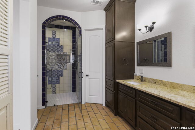 Image 12 of 31 For 217 Saddle Wood